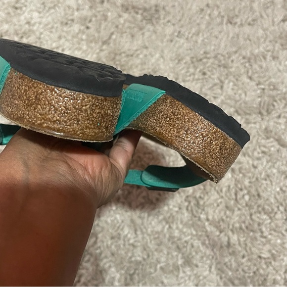 Birkenstock Womens Size  38  Flip Flops Excellent Condition - Picture 7 of 11
